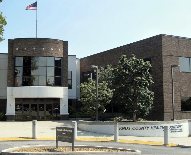 Entrance of the Knox County Health Department building